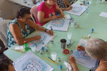 Foto - Oficina de Pintura - CRAS