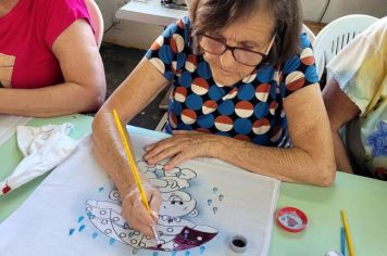Foto - Oficina de Pintura - CRAS