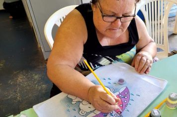 Foto - Oficina de Pintura - CRAS