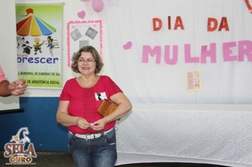 Foto - DIA INTERNACIONAL DA MULHER