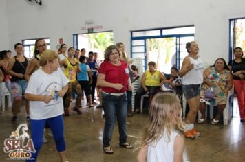 Foto - DIA INTERNACIONAL DA MULHER