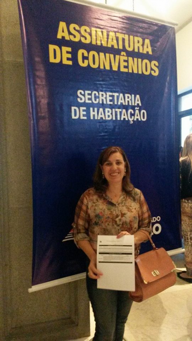 Na Secretaria da Habitacao, o Municipio foi contemplado com um convenio 