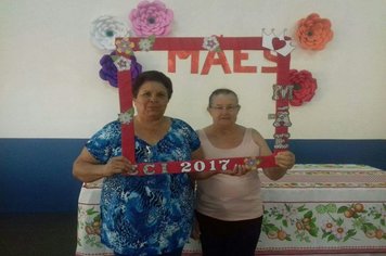 Foto - ATIVIDADES CCI DIA DAS MÃES