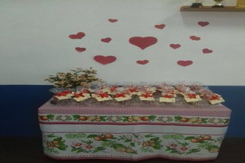 Foto - ATIVIDADES CCI DIA DAS MÃES